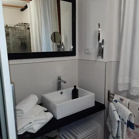 Apartmán Mini Contra' Dei Servi - *