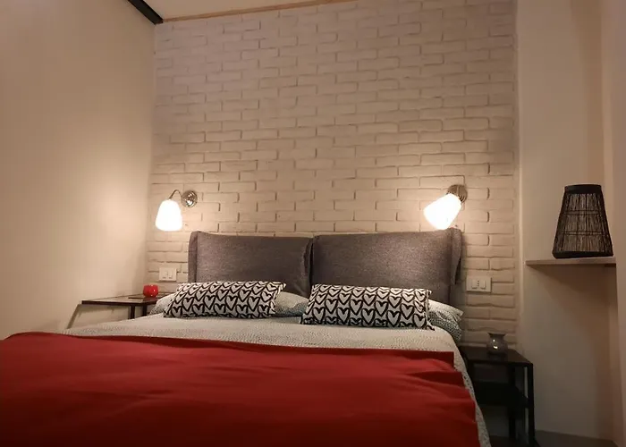 Mini Contra' Dei Servi - *