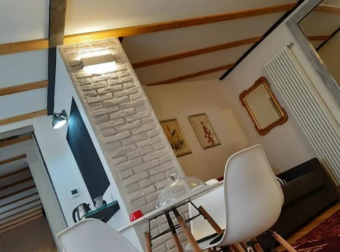 Mini Contra' Dei Servi - アパート *