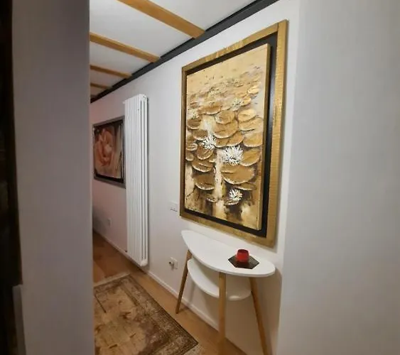 アパート Mini Contra' Dei Servi -