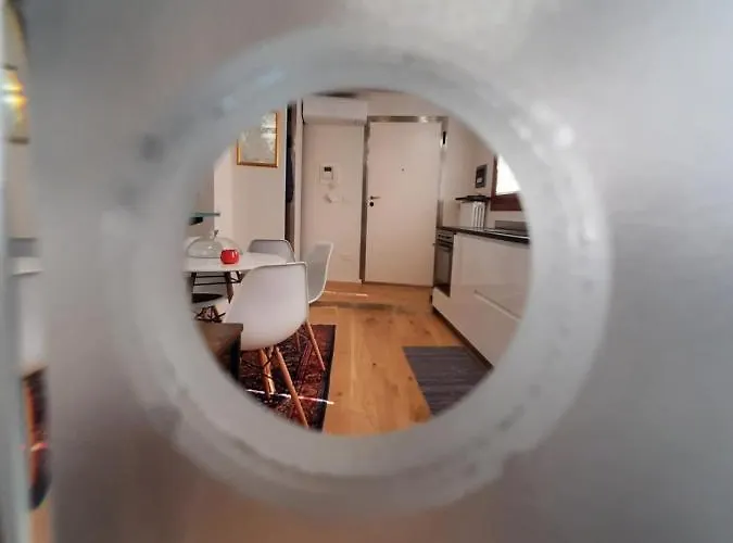 Mini Contra' Dei Servi - * ヴィチェンツァ