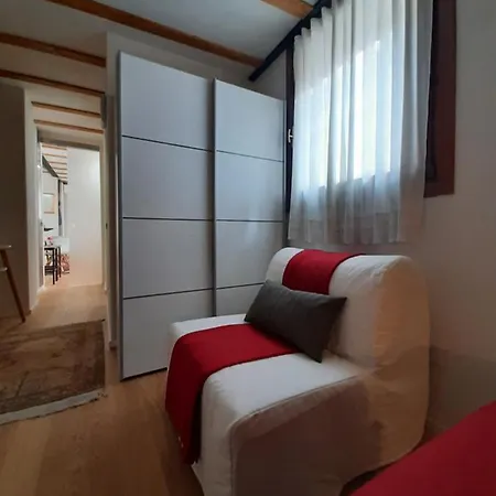 Mini Contra' Dei Servi - Виченца