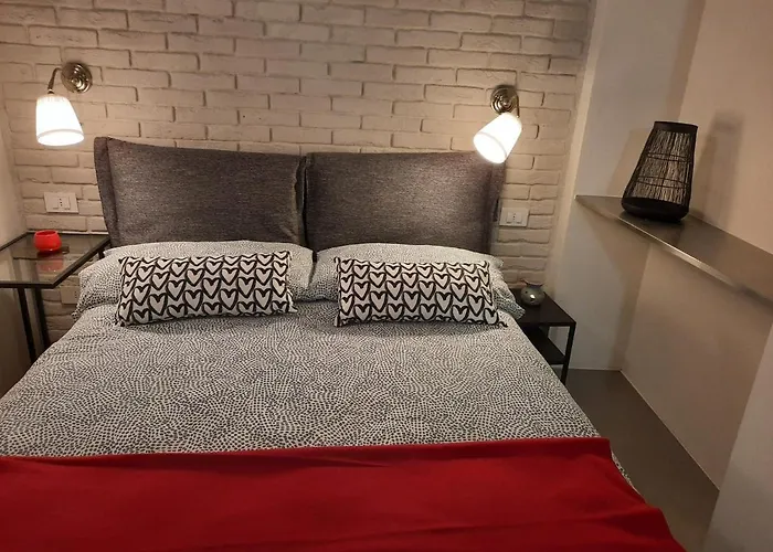 Mini Contra' Dei Servi -