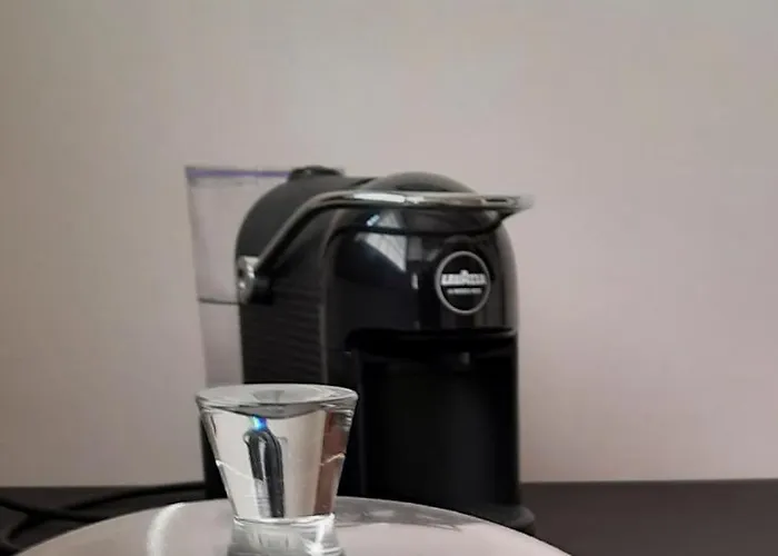 아파트 Mini Contra' Dei Servi - *